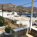 Seaspray House , Serifos *